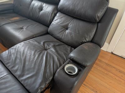 Free Leather Recling Sofa in Murray