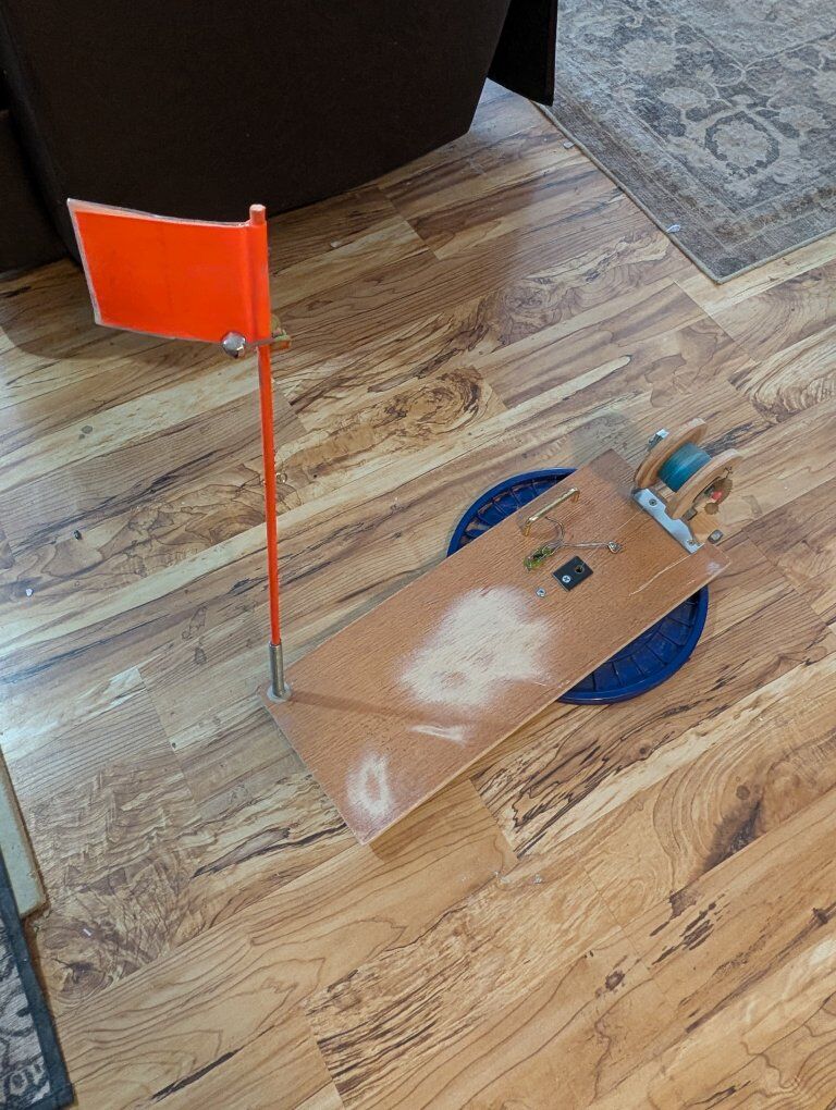 Tip up for ice fishing