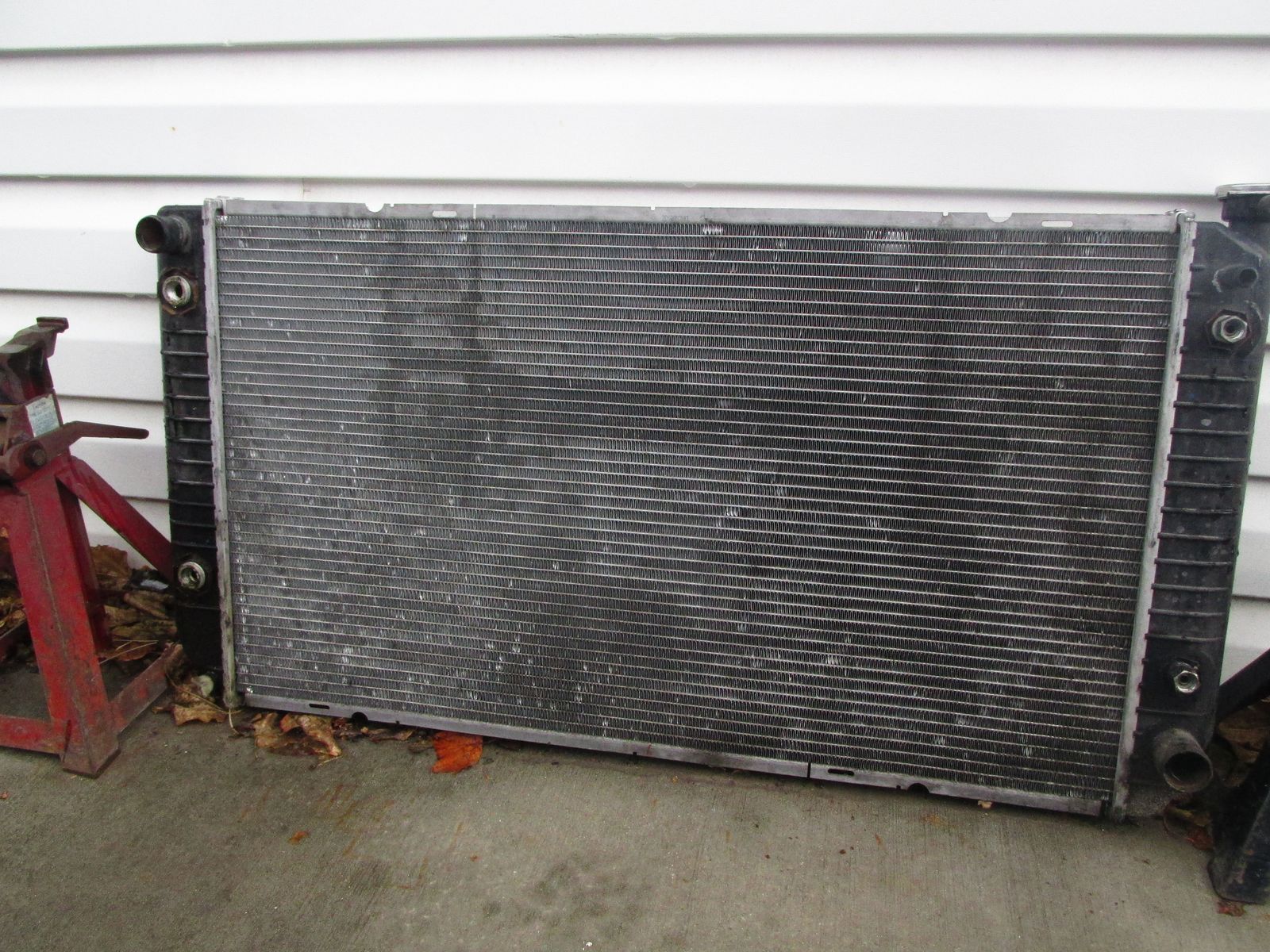 Chevy/GMC Pickup Truck Heavy Duty Cooling Radiator