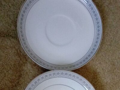 Like New Bristol Fine China Cheryl Plate & Dish