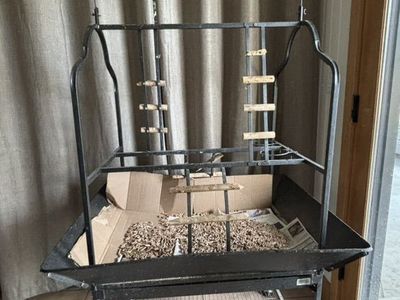 Macaw Play Stand