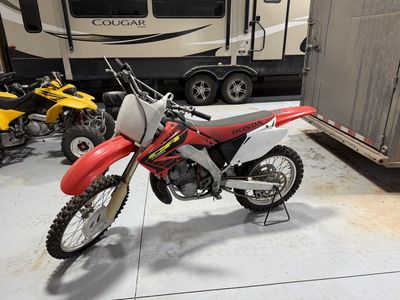 2004 CR250R