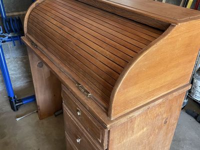 Vintage Wooden Roll-Top Desk with Drawers and Organizer