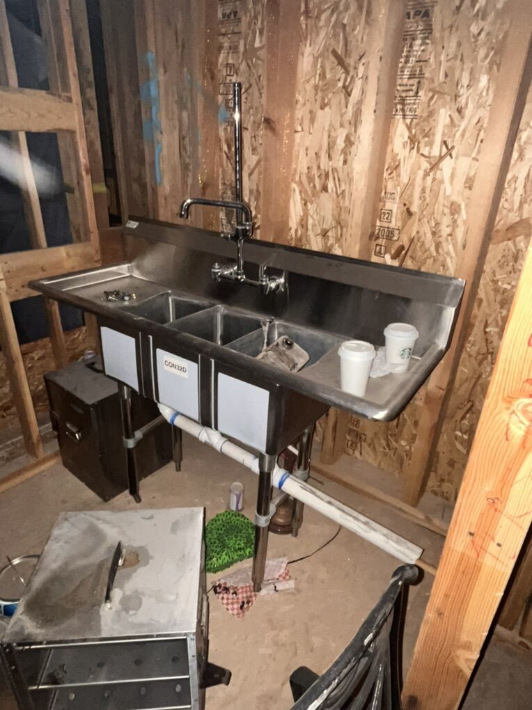 Commercial Kitchen Items