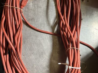 Master Electrician 100 ft 16-Gauge 3-Conductor Outdoor Extension Cord, Water Resistant SJTW-a