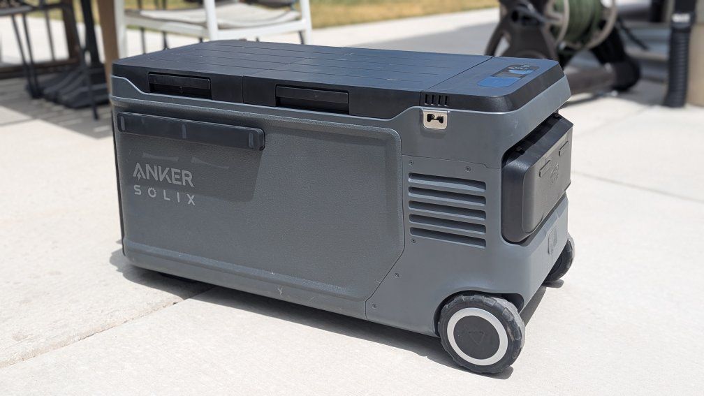 Anker SOLIX Everfrost 2, 58L Battery Powered Cooler (ditch the ice!)