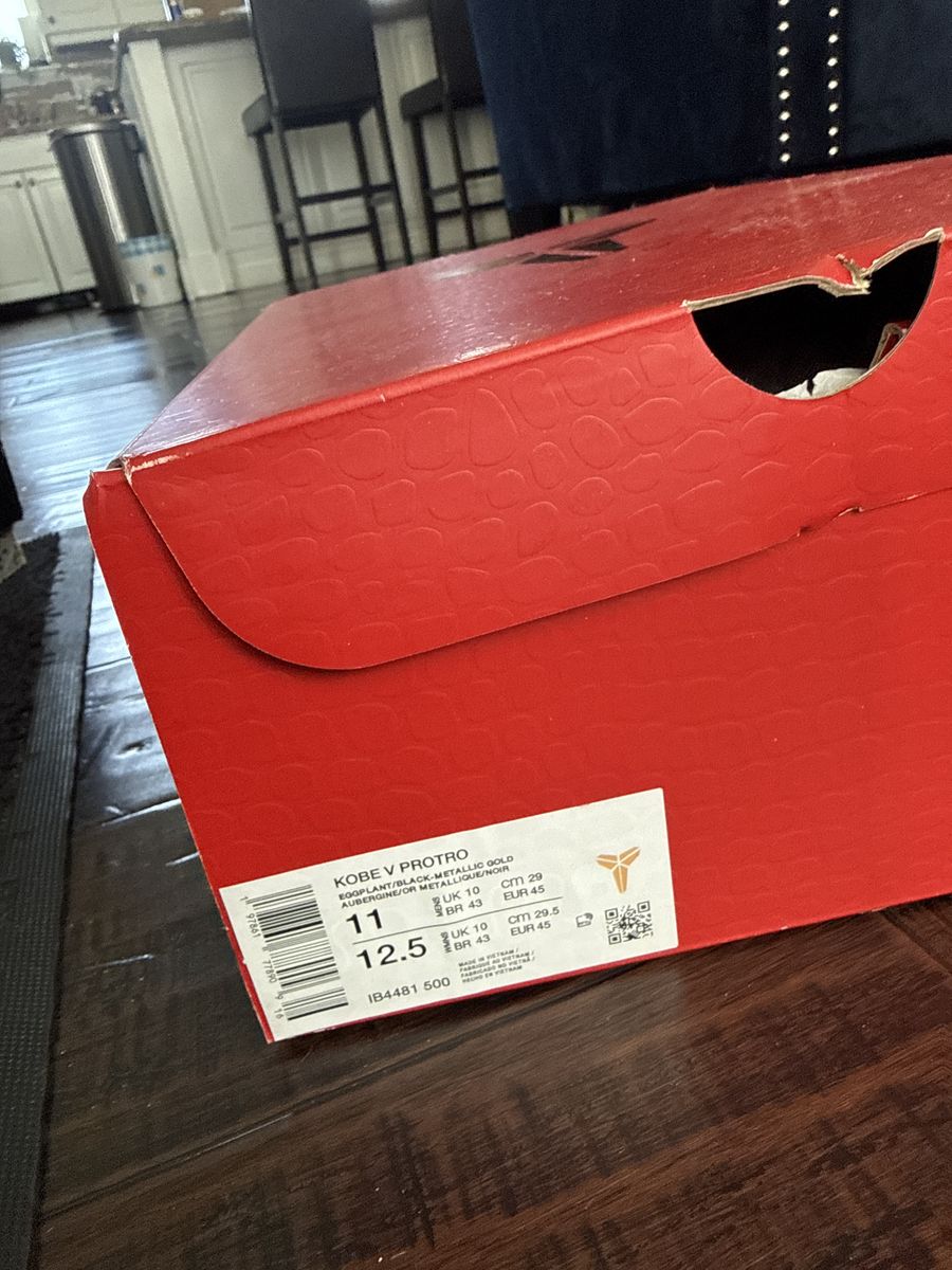 Kobe shoe