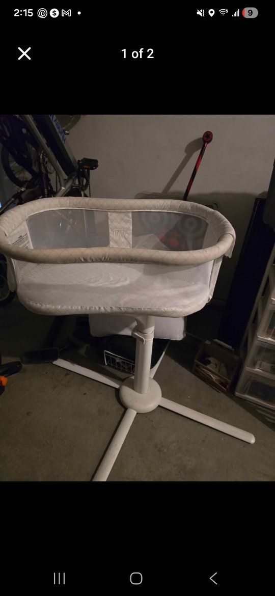HALO swivel adjustable bassinet