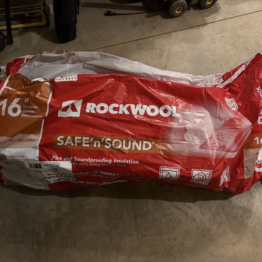 ROCKWOOL Safe'n'Sound Stone Wool Insulation Batts 3 in x 15.25 in x 47 in