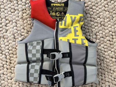 Hyperlite Wake Co. Youth Life Vest (25-40 kg) Red/Yellow/Gray, USCG Approved