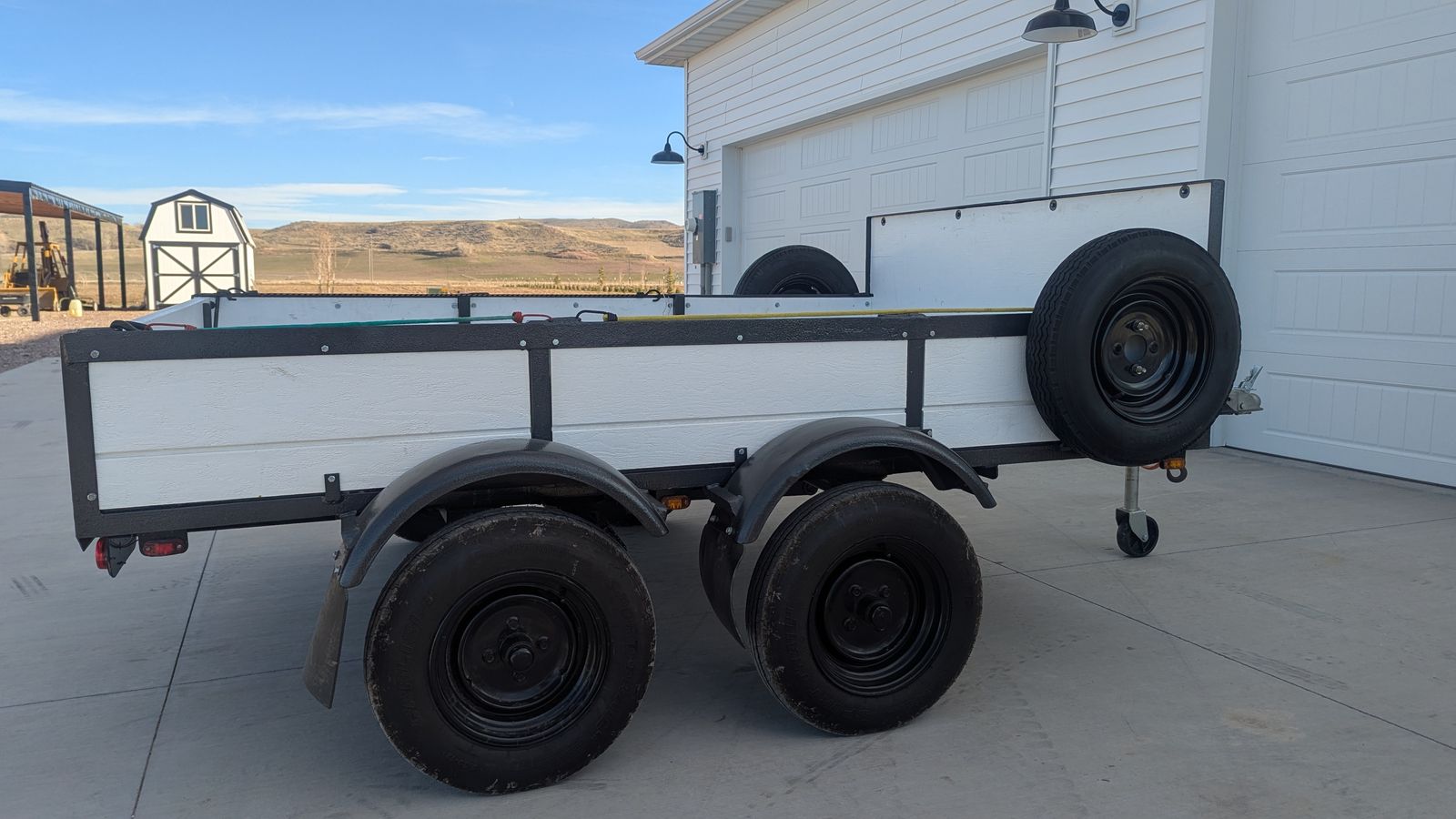 Utility trailer