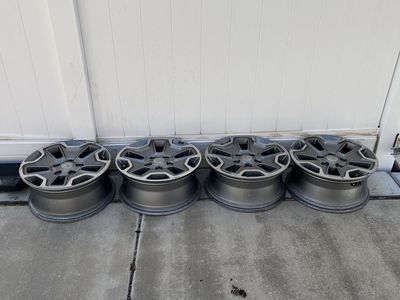 4-2015 Jeep Rubicon wheels