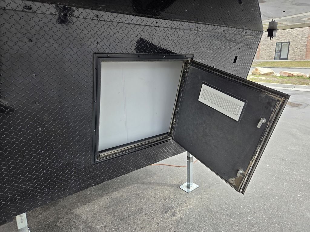 Main image 14