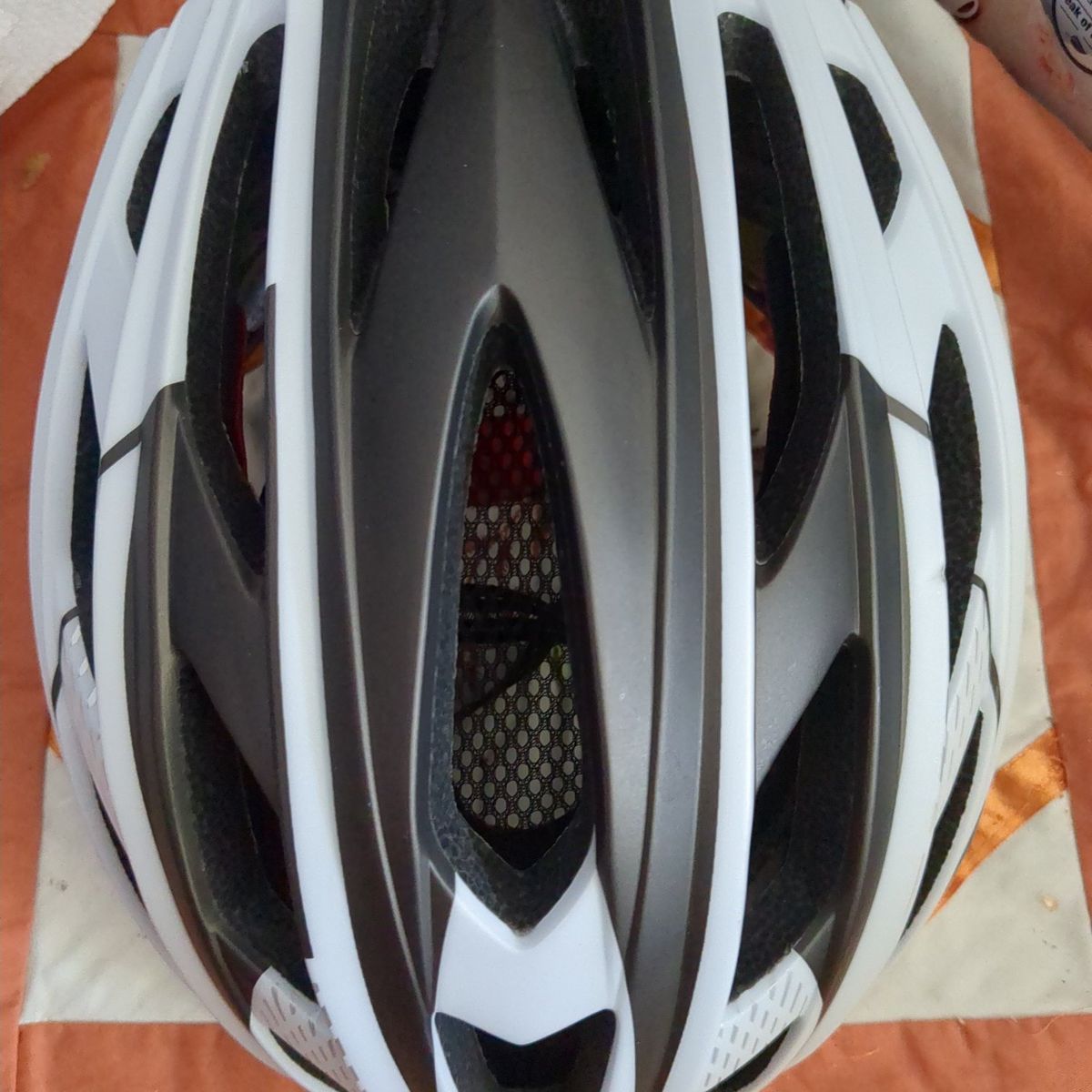 Basecamp bike helmet