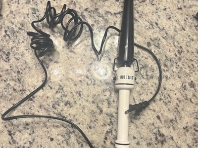 Hot Tools Tapered Curling Iron Wand White and Black