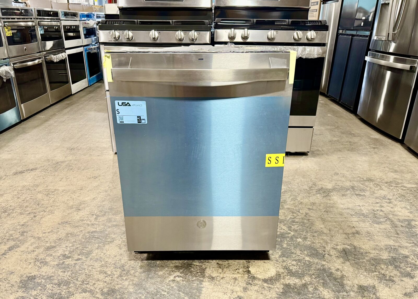 NEW GE FULLY INTEGRATED DISHWASHER WITH TALL TUB