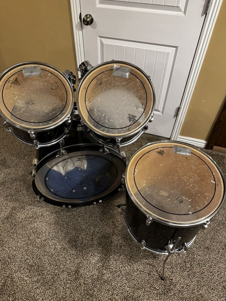 CB 4 Piece Drums