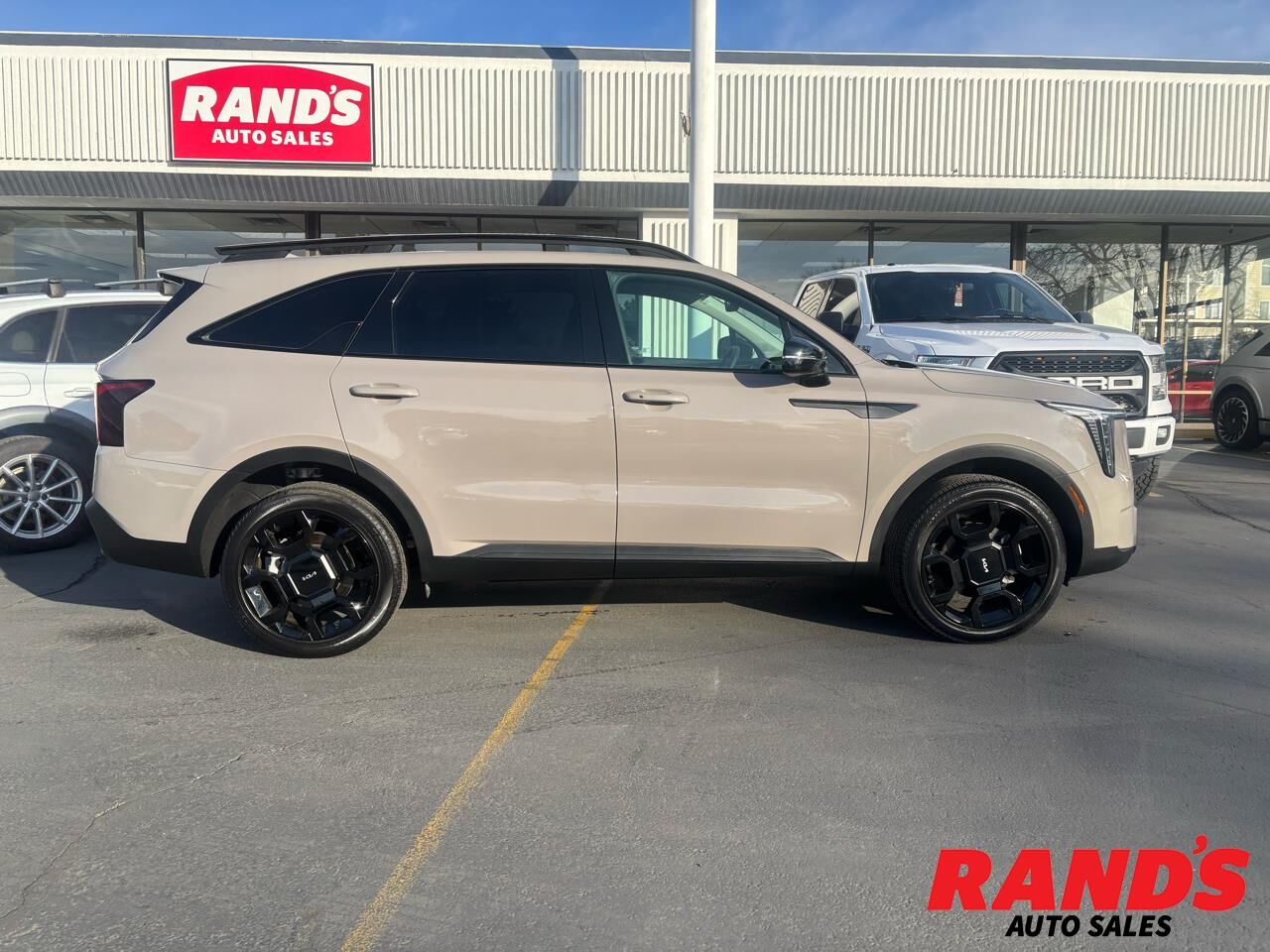 2024 Kia Sorento X-Line EX