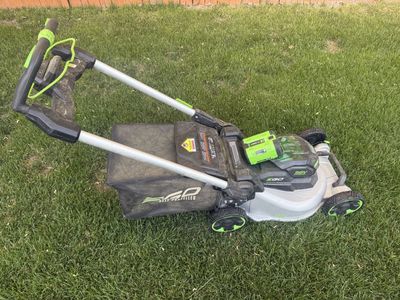 EGO Power+ Select Cut LM2135SP 21" 56V Self-Propelled Cordless Lawn Mower with Battery