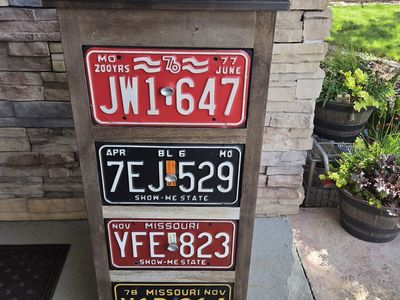Custom built side stand dresser