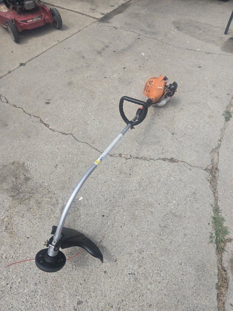 Echo GT225 lawn trimmer