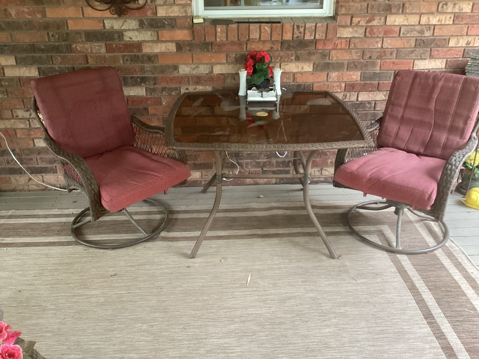 Patio/Deck Furniture-used