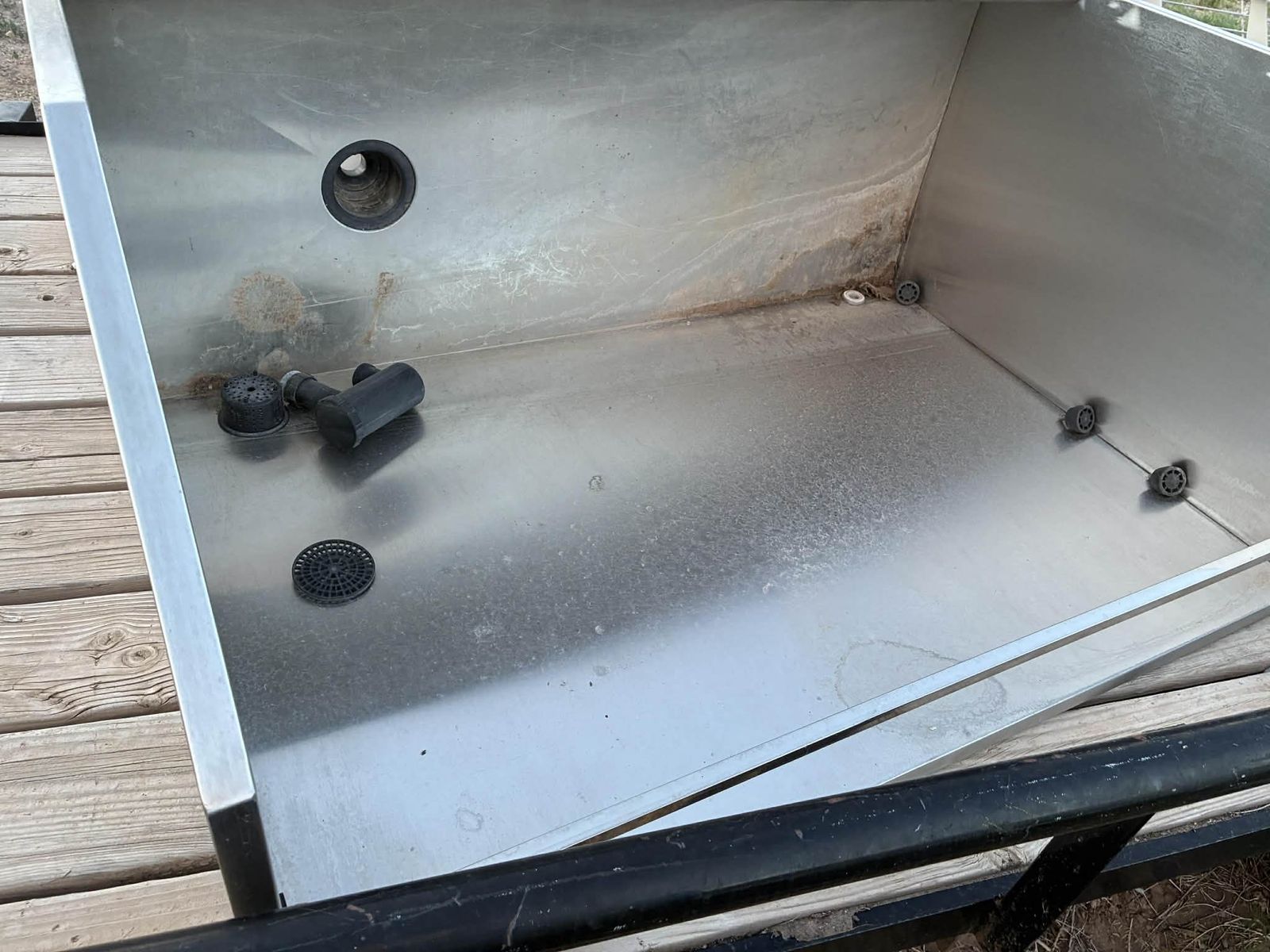 Grooming tub