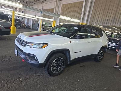 2025 Jeep Compass Trailhawk