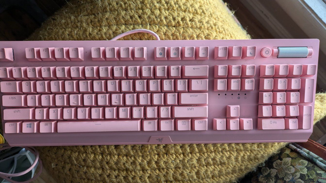 Razer BlackWidow V3 Quartz Pink Mechanical Gaming Keyboard Green Switches