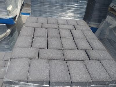 BLACK 6x9 PAVERS