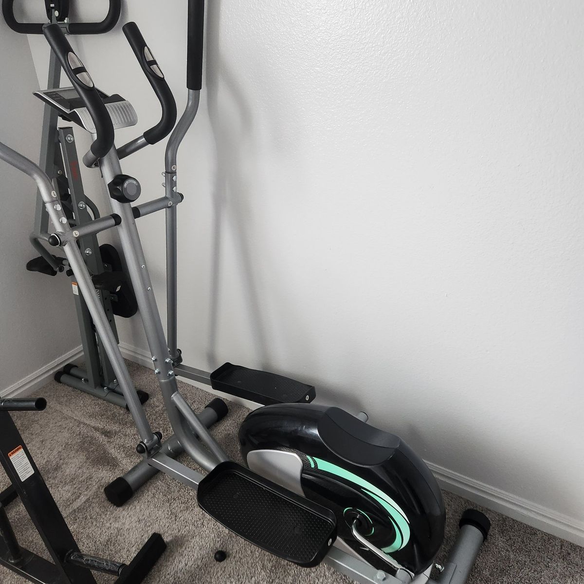 fitness Elliptical Machine - excellent like new