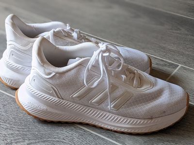 Women's Sneaker