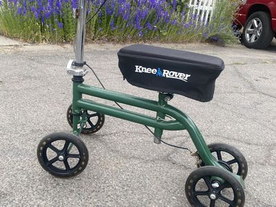 Knees scooter . Great condition in Ogden
