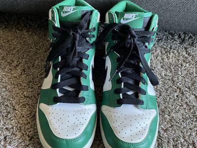 Nike Dunk High Sneakers Green White size 5.5Y