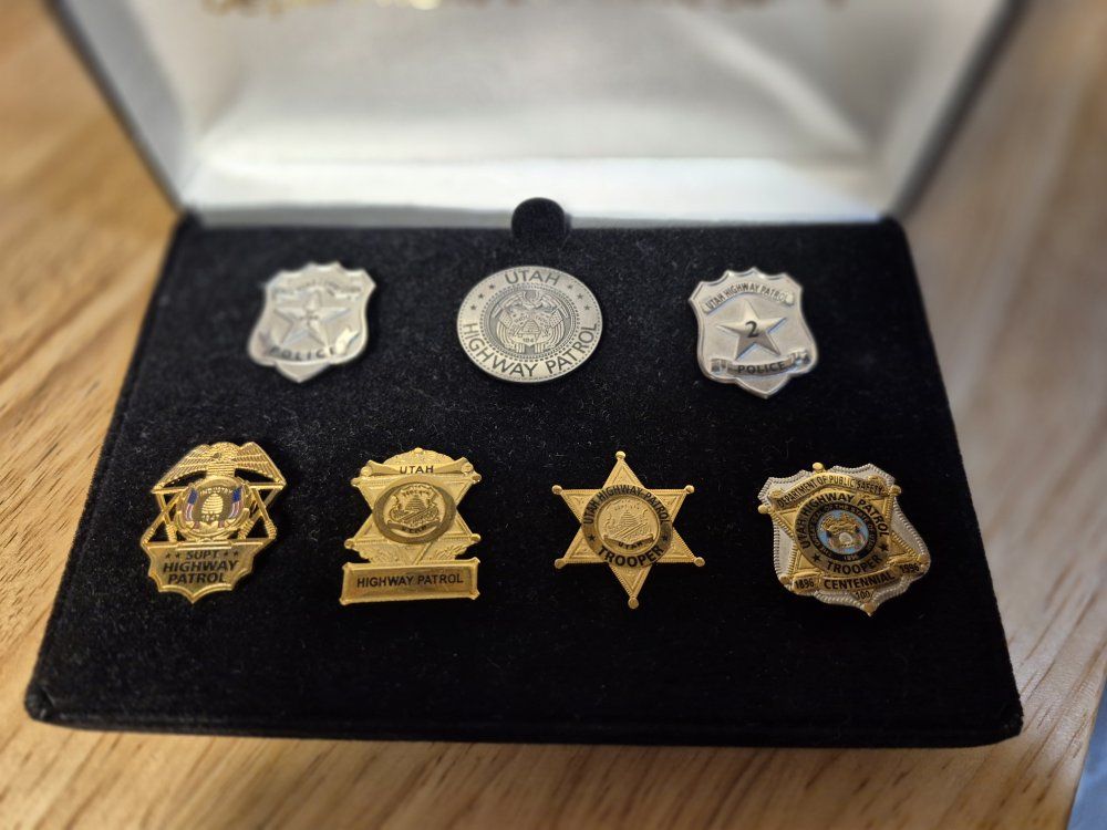 Utah Highway Patrol Department of Public Safety Mini Badge Set with Display Case