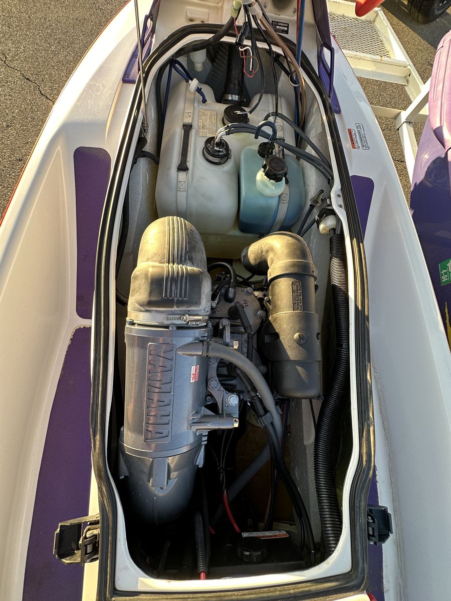Main image 7