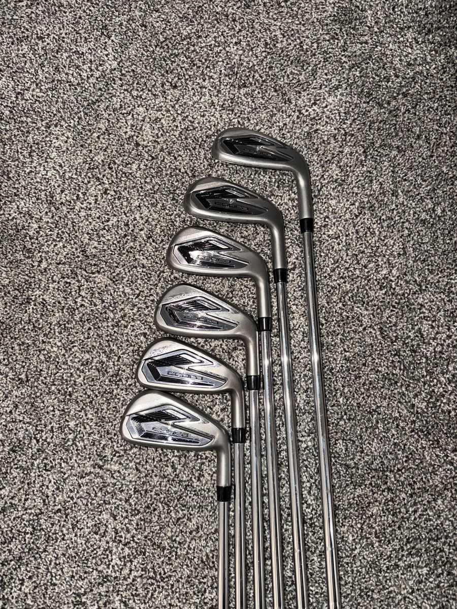Cobra Dark SOeed PWR Bridge Irons
