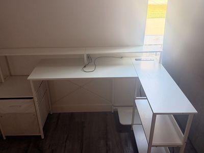 White L-Shaped Corner Desk with Storage Shelves and Drawers, Home Office Furniture