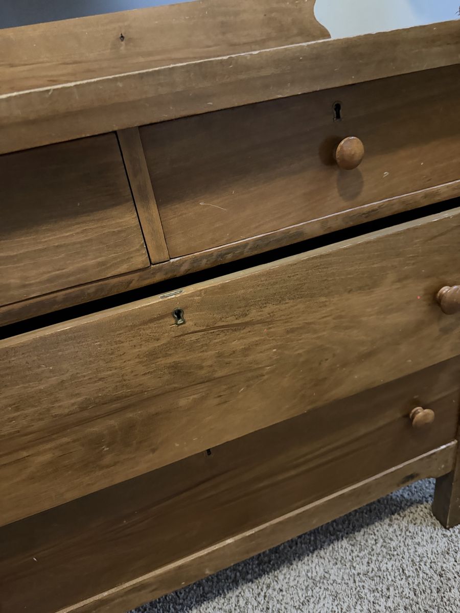Main image 3