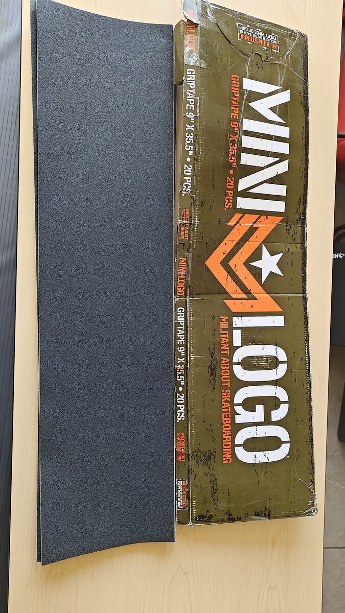 Skateboard Grip Tape box of 19 Sheets