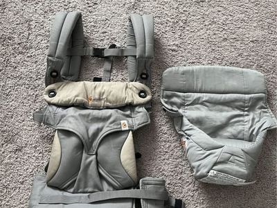 Baby Carrier with Newborn Insert, ergo baby