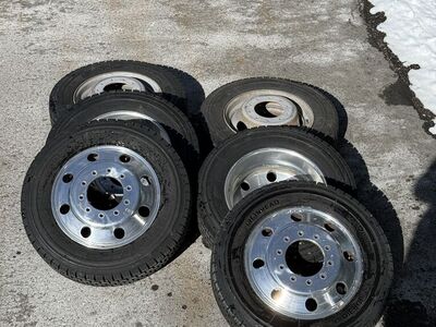 Alcoa Wheels With New Tires Ford F550 Takeoff