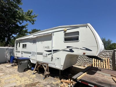 2002 Laredo