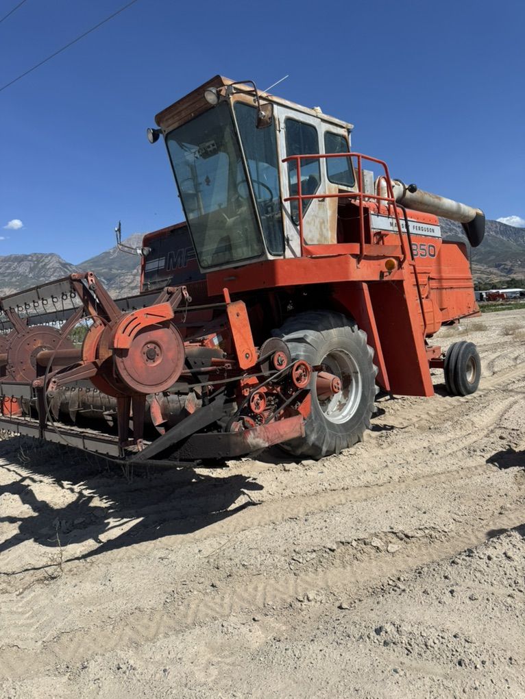 Massey Ferguson 850