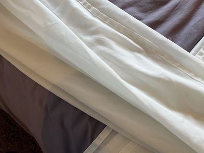 2 panels white curtains