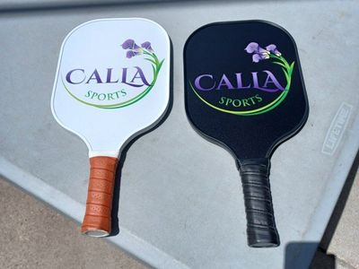 Pickleball paddle