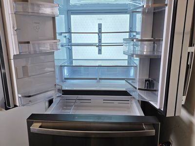 GE REFRIGERATOR