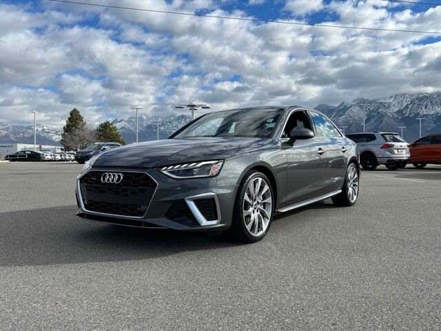 2023 Audi A4 quattro S line Prem Plus 45 TFSI