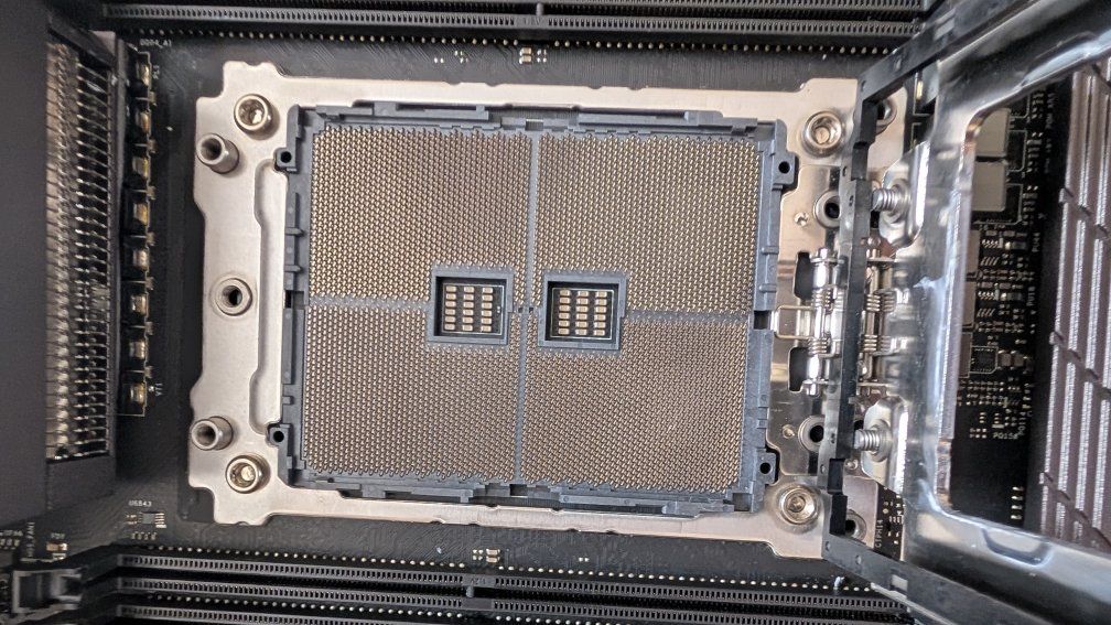 Main image 6