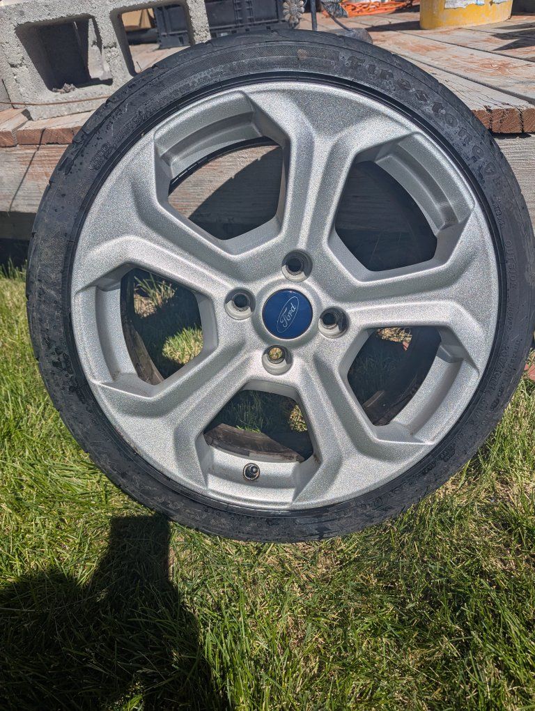aluminum rims with tires 17 by 7 inch